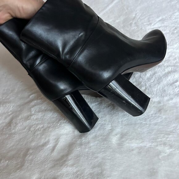 Tory Burch Booties 8 M Black Ankle Boots Leather Heel 3.5 Inch - Picture 7 of 10